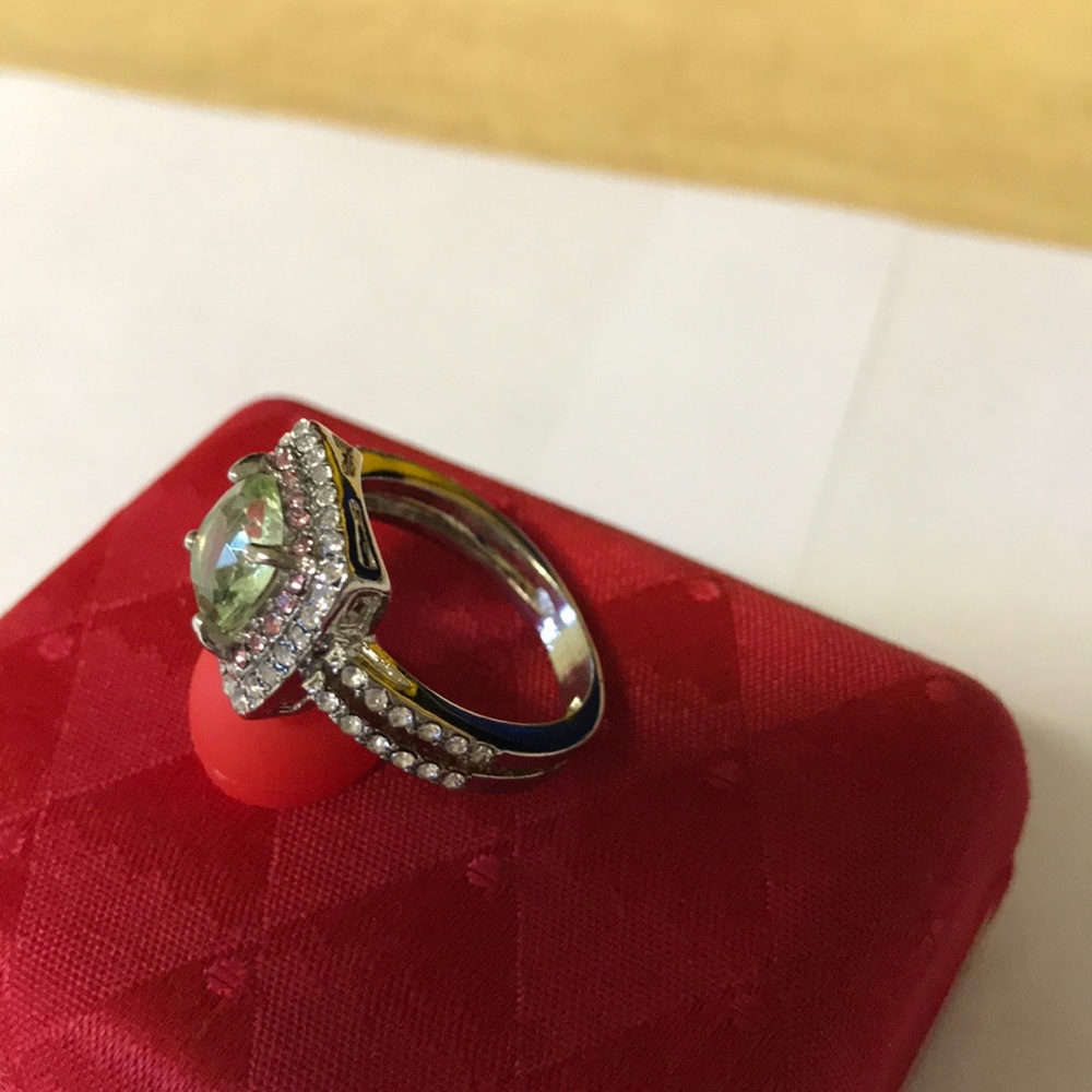 CZ Diamond ring - Picture 5 of 7